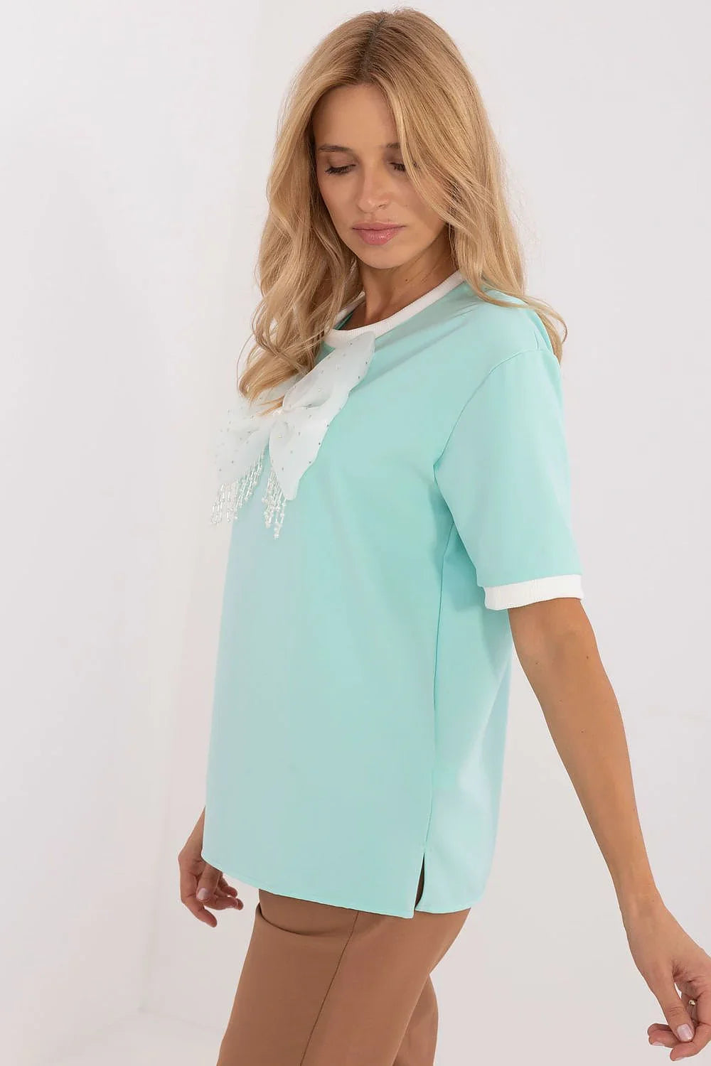 Blouse model 216210 Lakerta