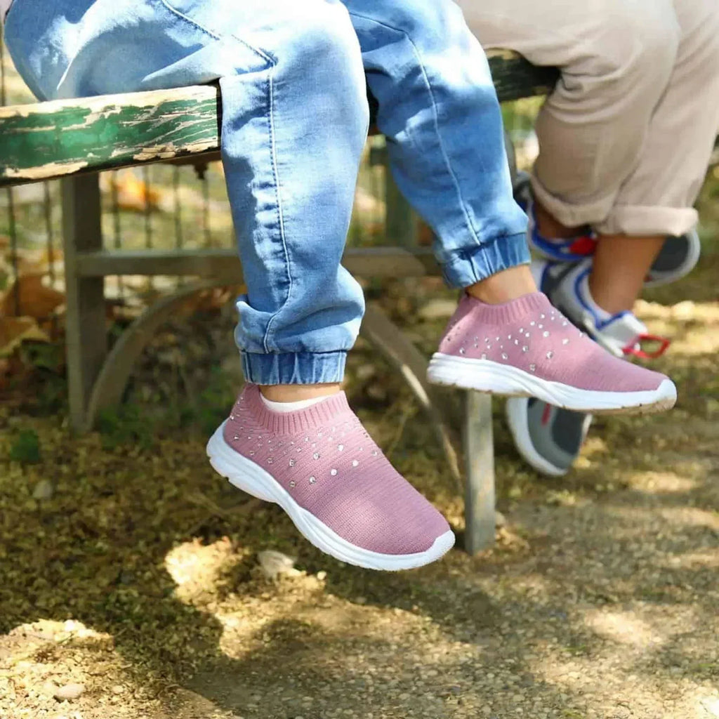 Girls Sneakers - Low-Top Slip-On Sneakers Shoes