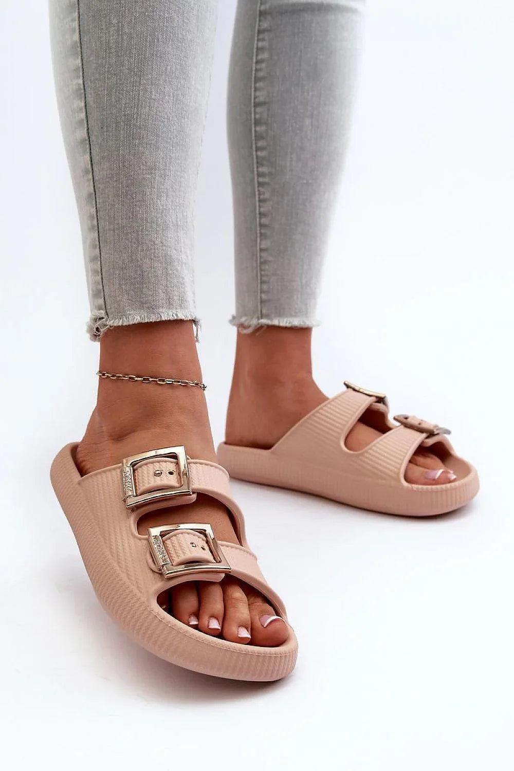 Women Adjustable Strap Flip Flops