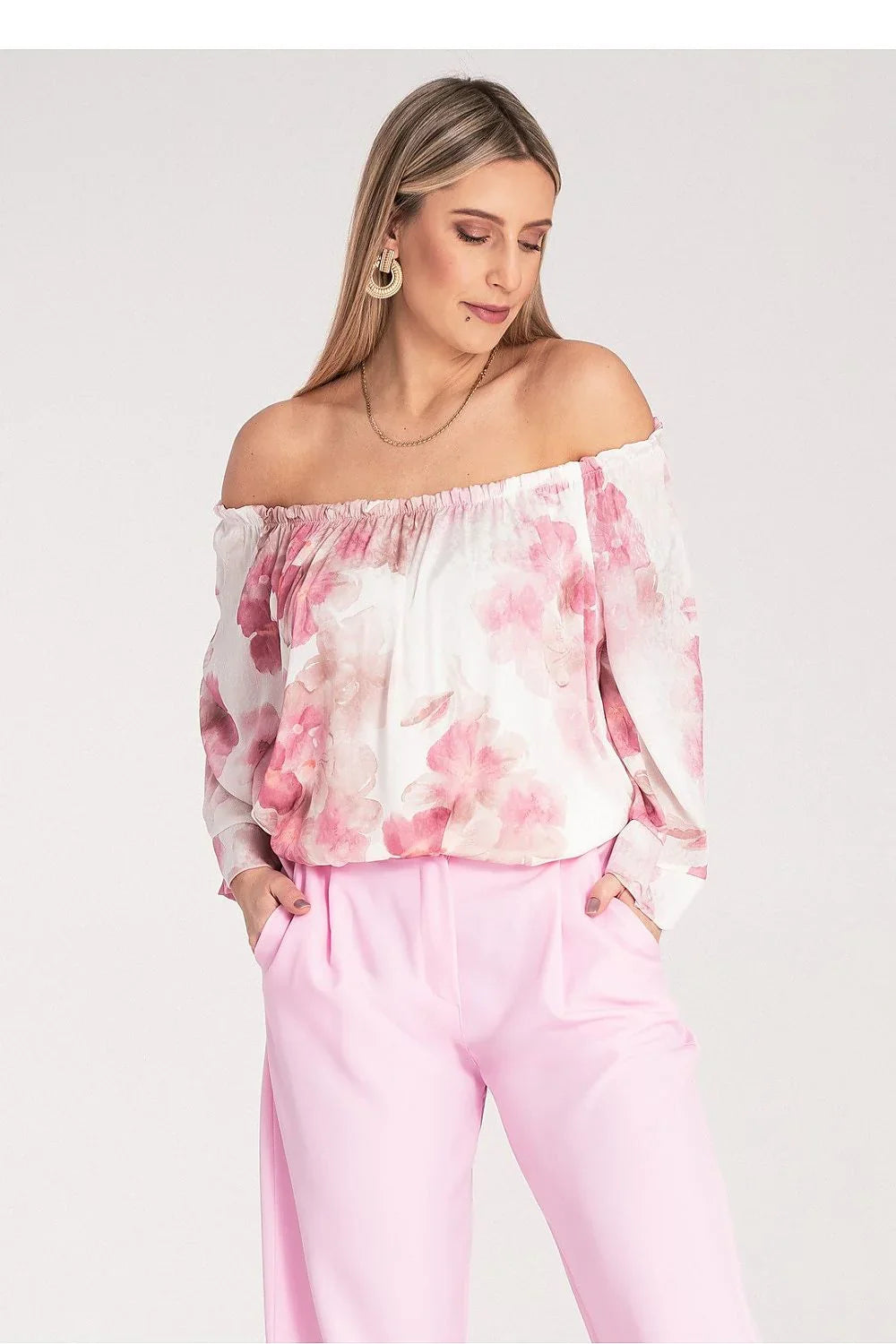 Women Blouse – Lightweight – Three-Quarter Sleeve
