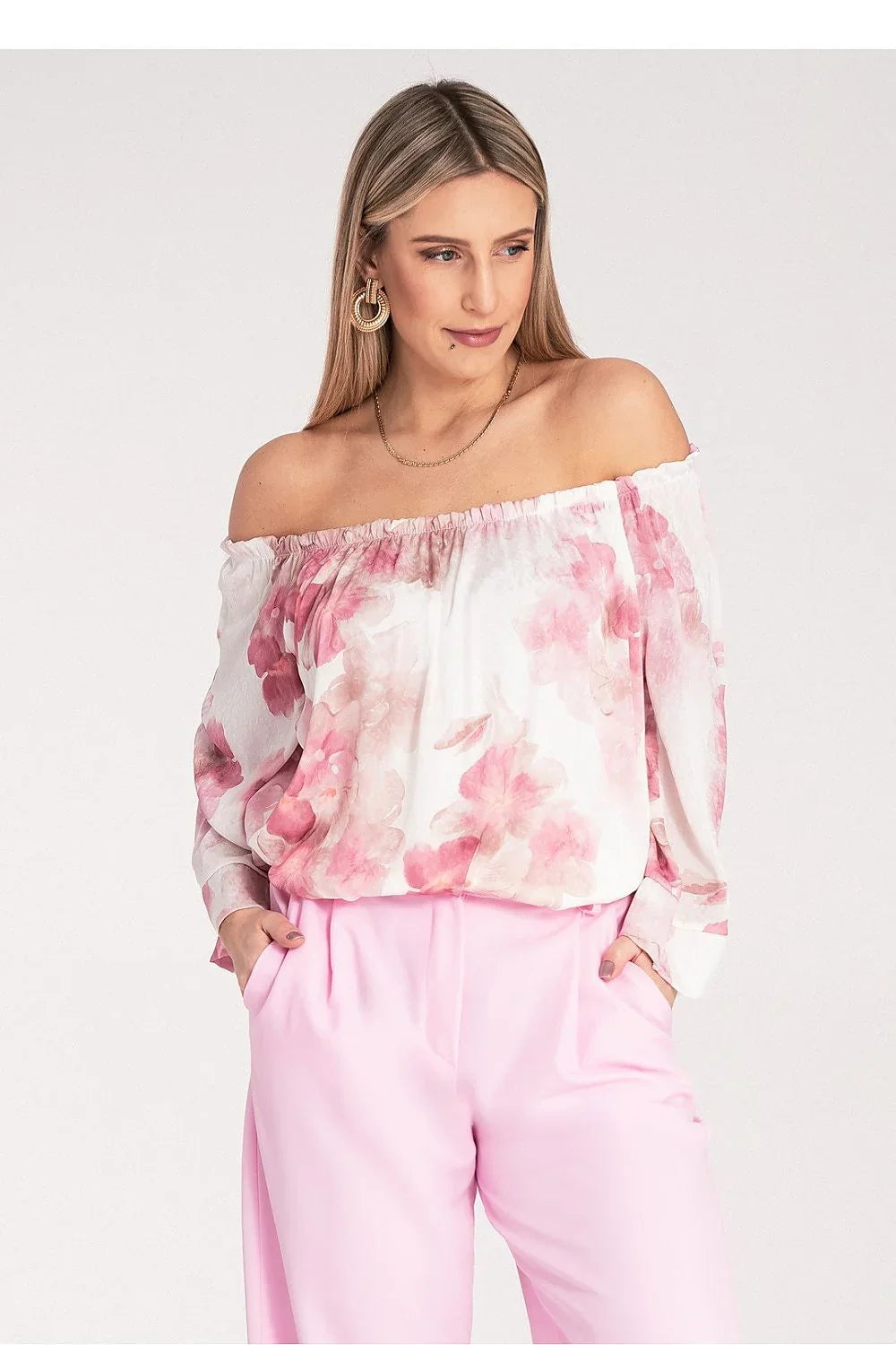Women Blouse – Lightweight – Three-Quarter Sleeve
