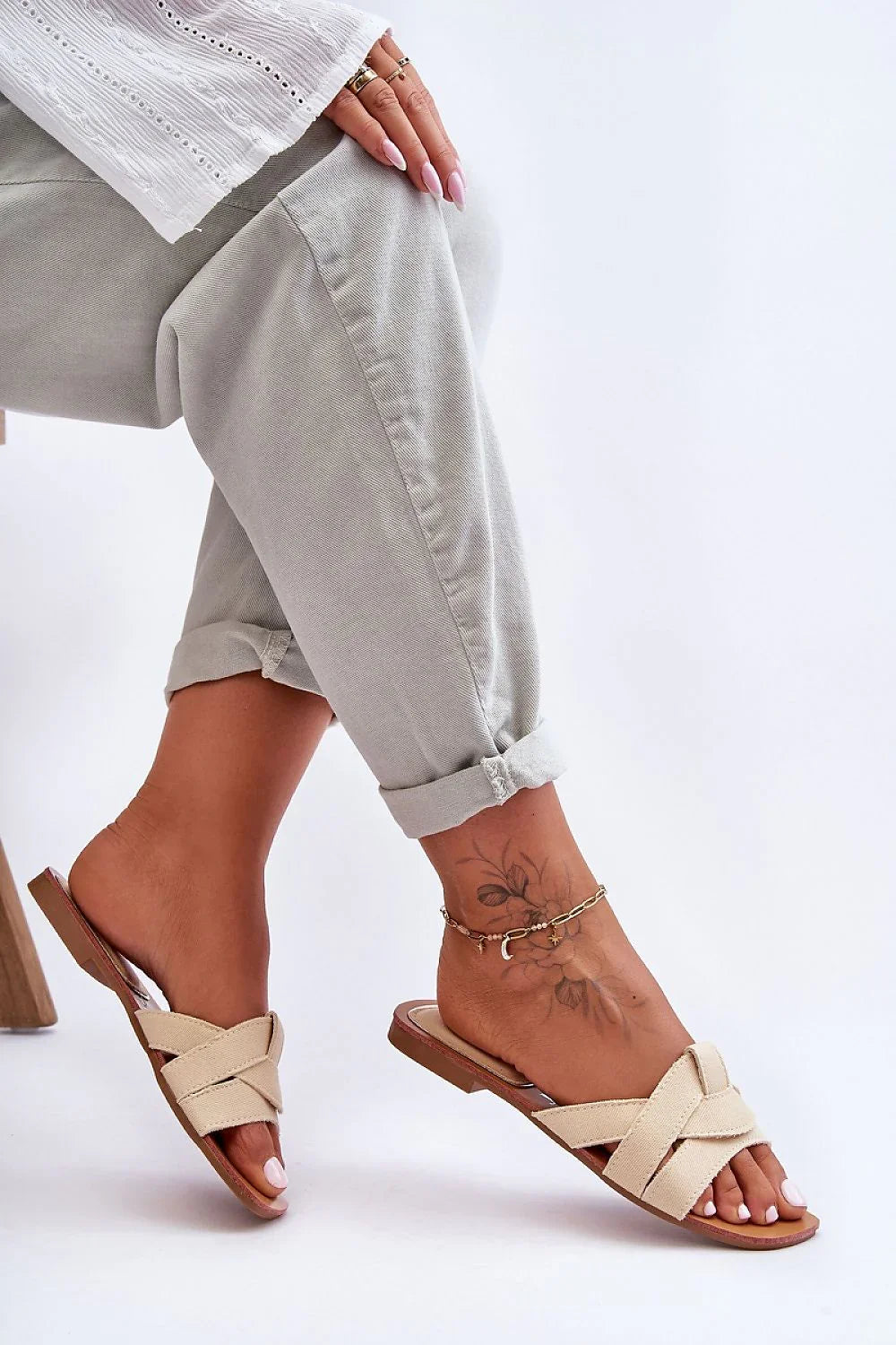 Women Multi-Strap Walking Flip Flops