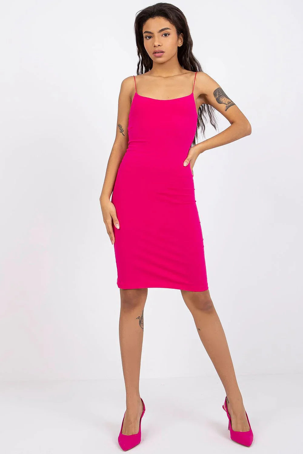 Women's Knee-Length Day Dress – Slim With Sleeveless