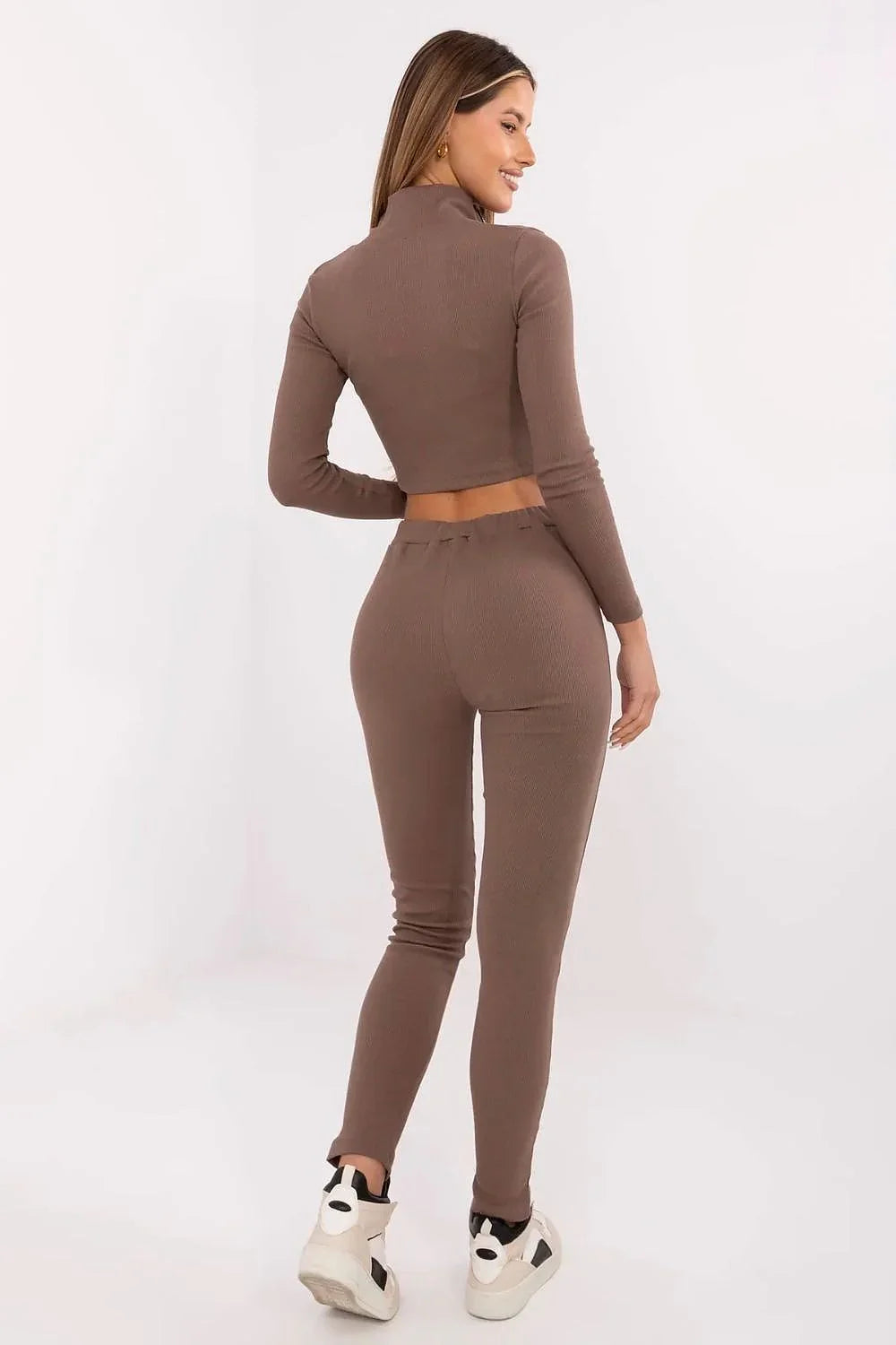 Women’s Slim Fit Ribbed Cropped Top and Pants Set
