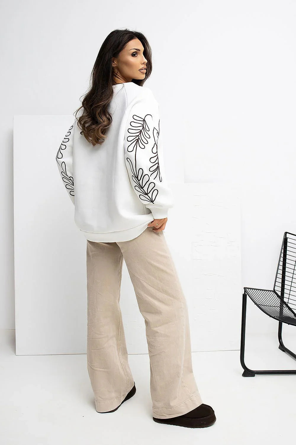 Women's Sweatshirt - Crew-neck With Oversized Fit
