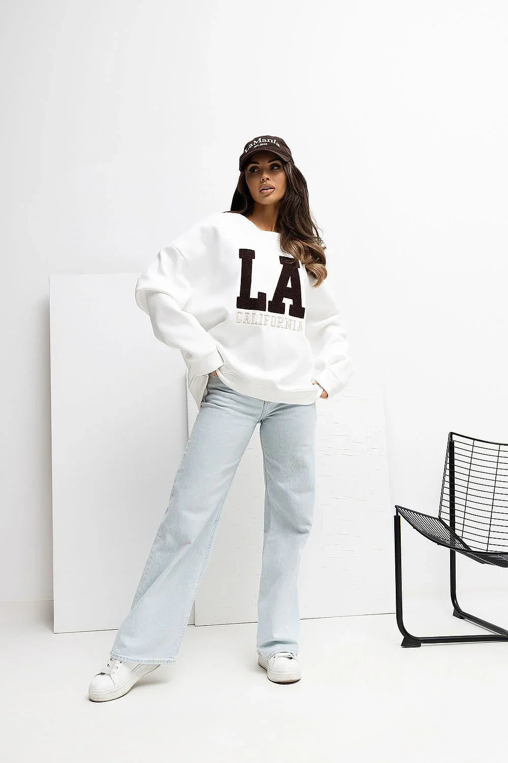 Women's Sweatshirt - Crew-neck With Oversized Fit