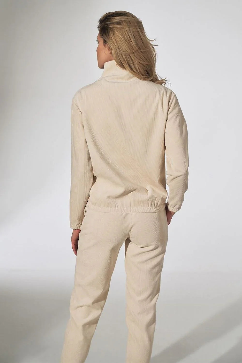 Women's Sweatshirt - Mock-Neck With Regular Fit