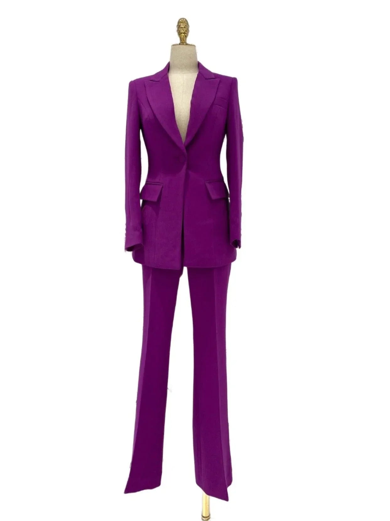 Chic, Elegant Women's Pant Suit - Solid One-Button