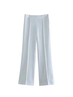 Chic Women's Pant Suit - Solid Single-Breasted