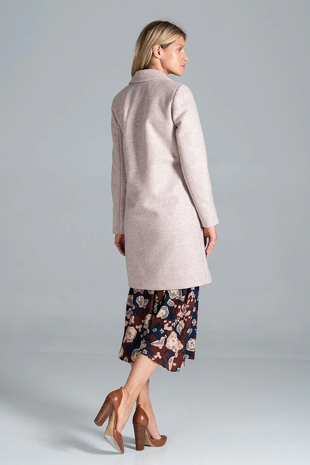  Coat model 157487 Figl 