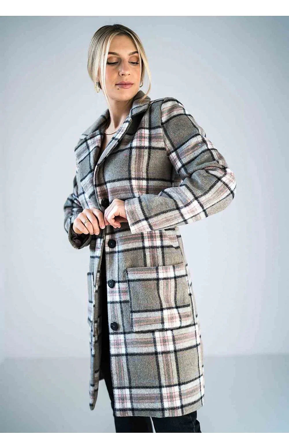  Coat model 174074 Figl 