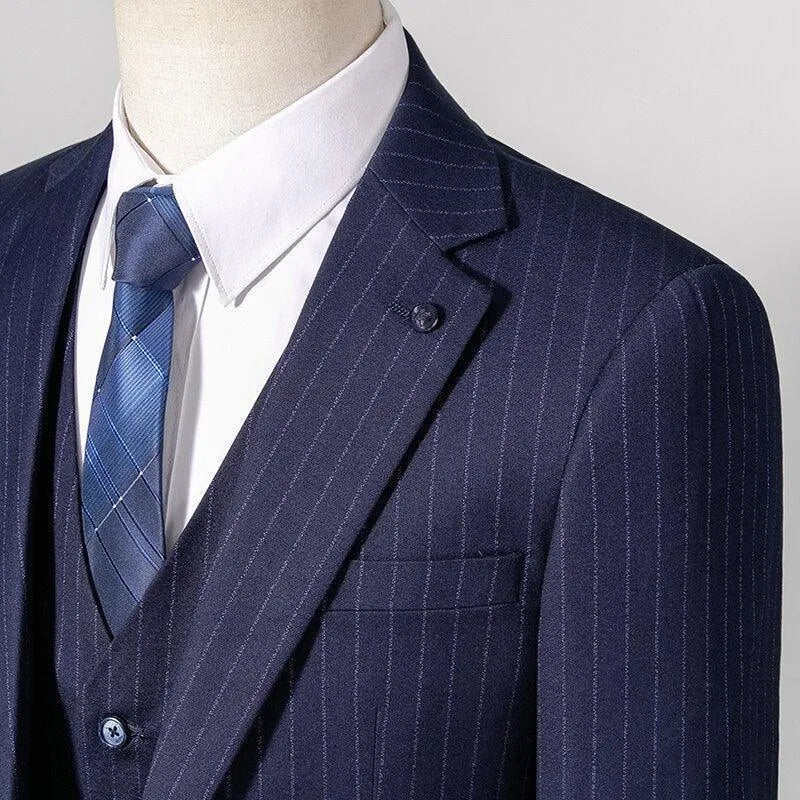 Elegant Men’s Suit - Striped Single-Breasted - Navy