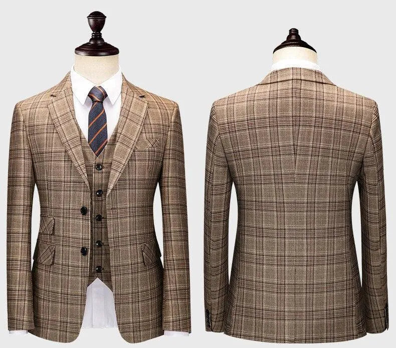 Elegant, Professional Men’s Suit - Plaid Single-Breasted
