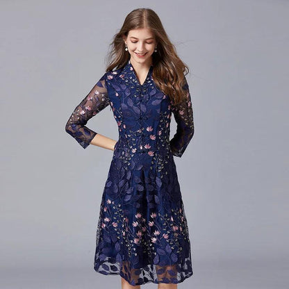 Embroidered V-Neck Floral Knee-Length Dress - Floral Dress - Guocali