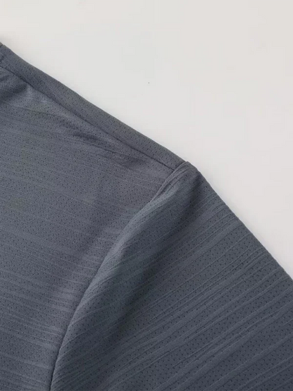 Men Round-Neck Short-Sleeves T-Shirt – Moisture-Wicking - Black -Guocali