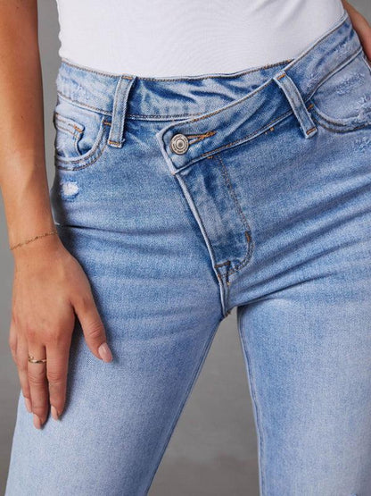 Casual Women Jeans – High-Waist Relaxed Fit
